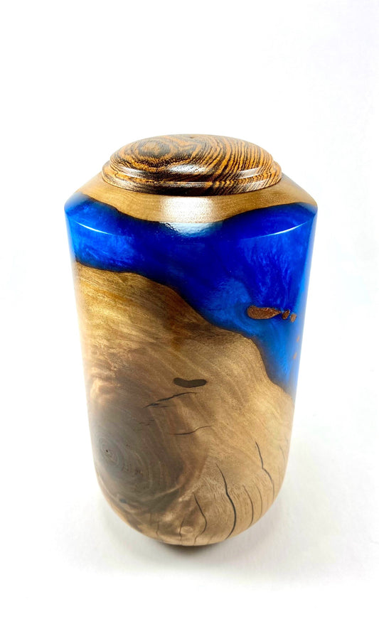 MD Walnut/Resin/Tiger Wood Urn