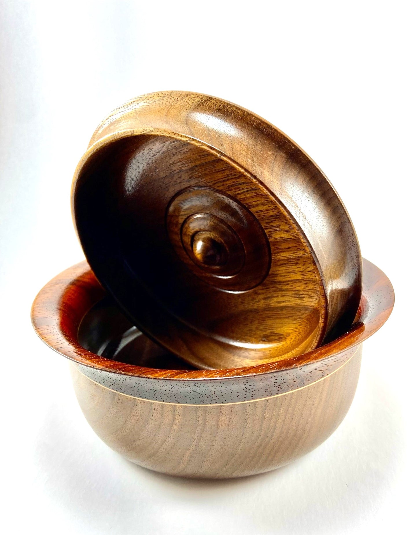 SM Walnut/Bubinga Deco Bowl with Lid