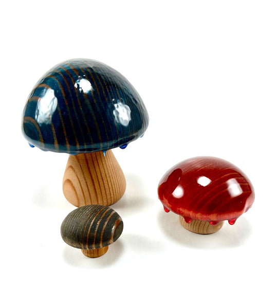 SM Deco set of 3 Mushrooms/redwood