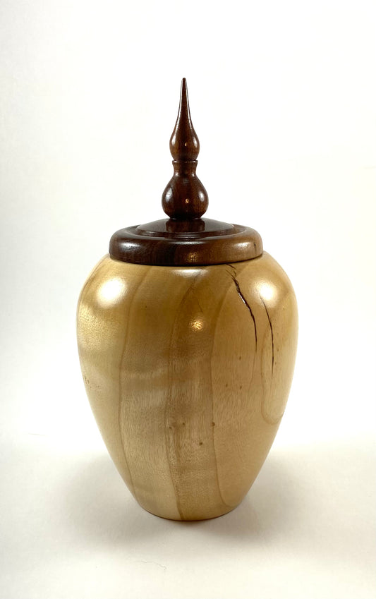 SM Maple/Walnut Urn