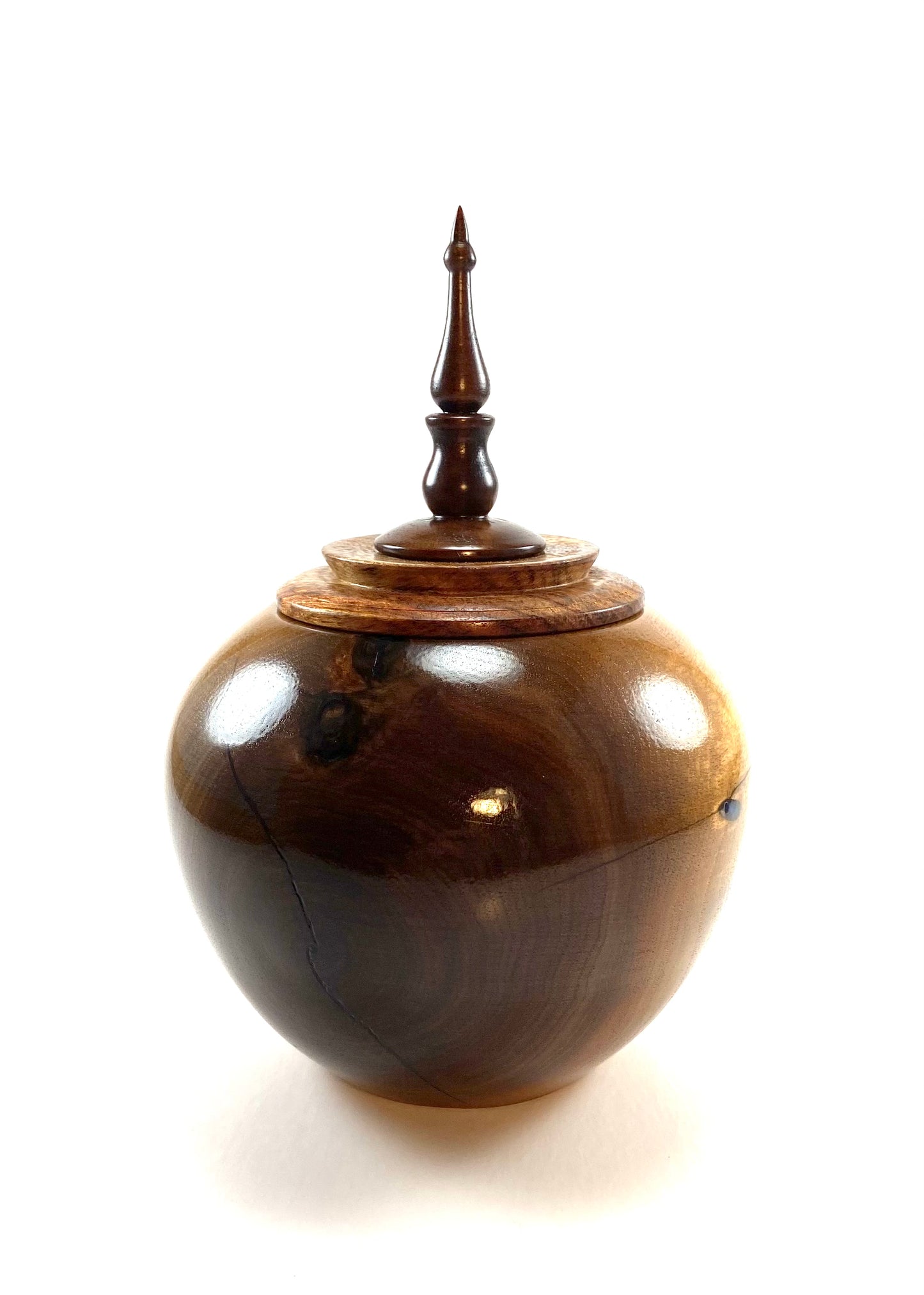 SM Black Walnut/Resin/Hungarian Walnut Urn